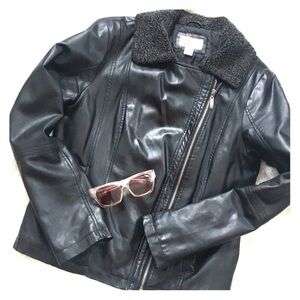 BERNARDO FAUX LEATHER BOMBER JACKET